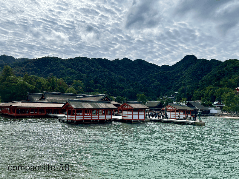 厳島神社満潮時