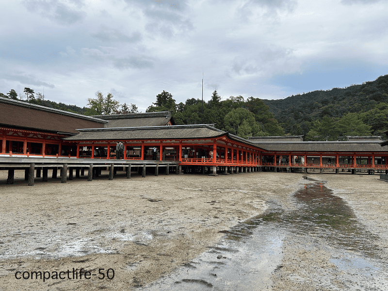 厳島神社干潮時