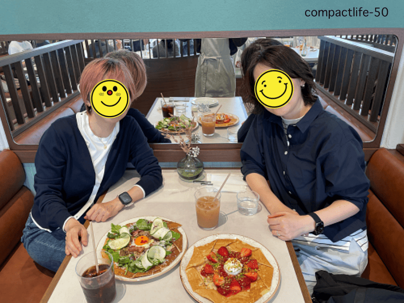 再会するふたり